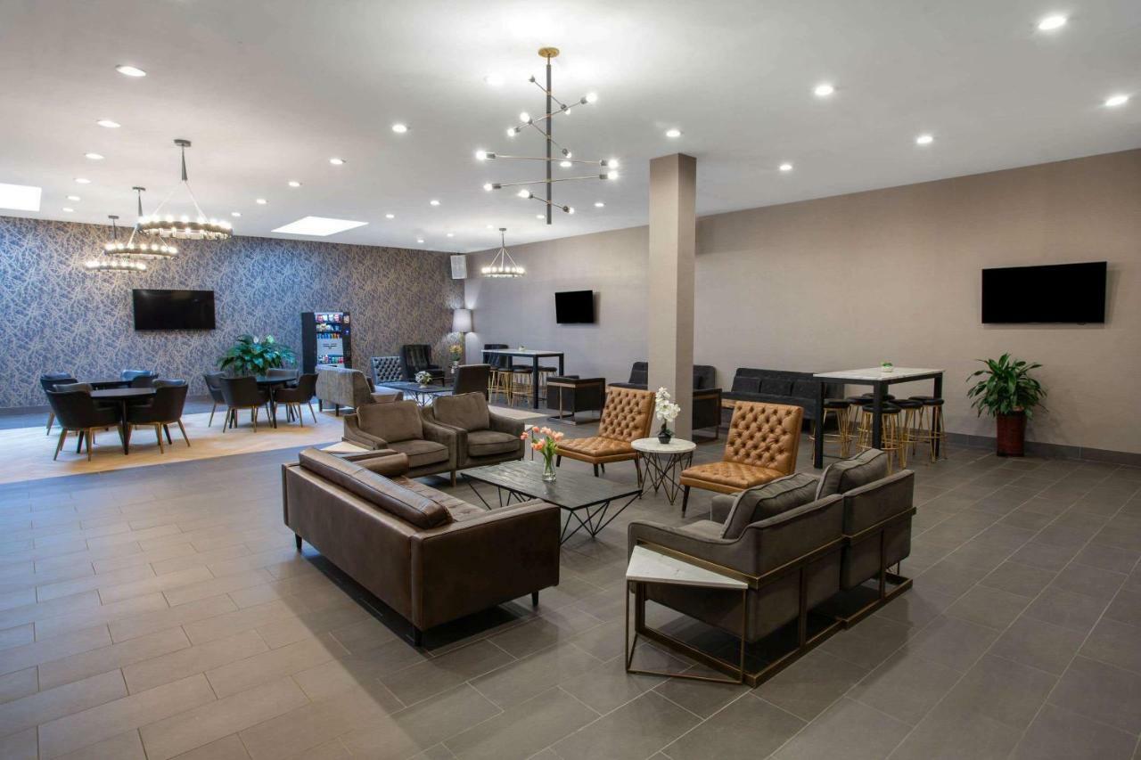 Microtel Inn By Wyndham Long Island City New York Ngoại thất bức ảnh